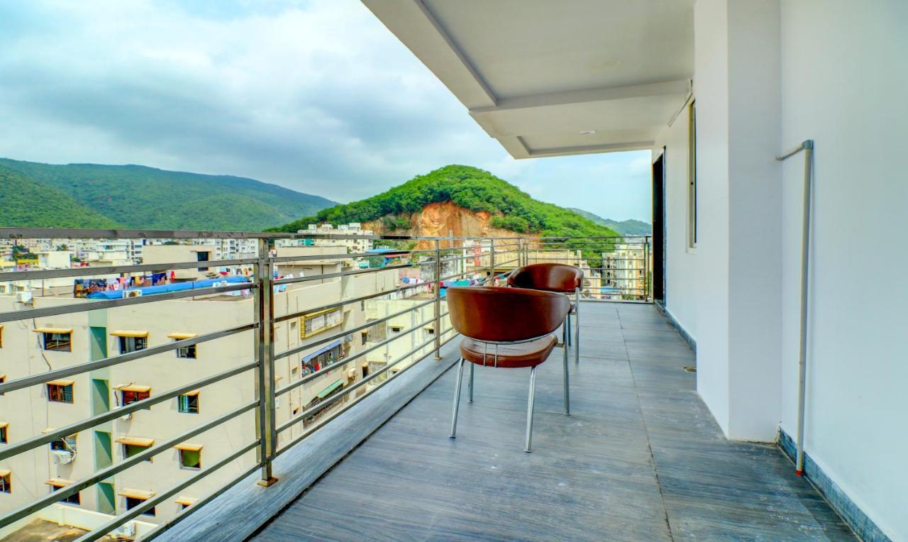Treebo Siesta Muralinagar Hotel Visakhapatnam Exterior photo